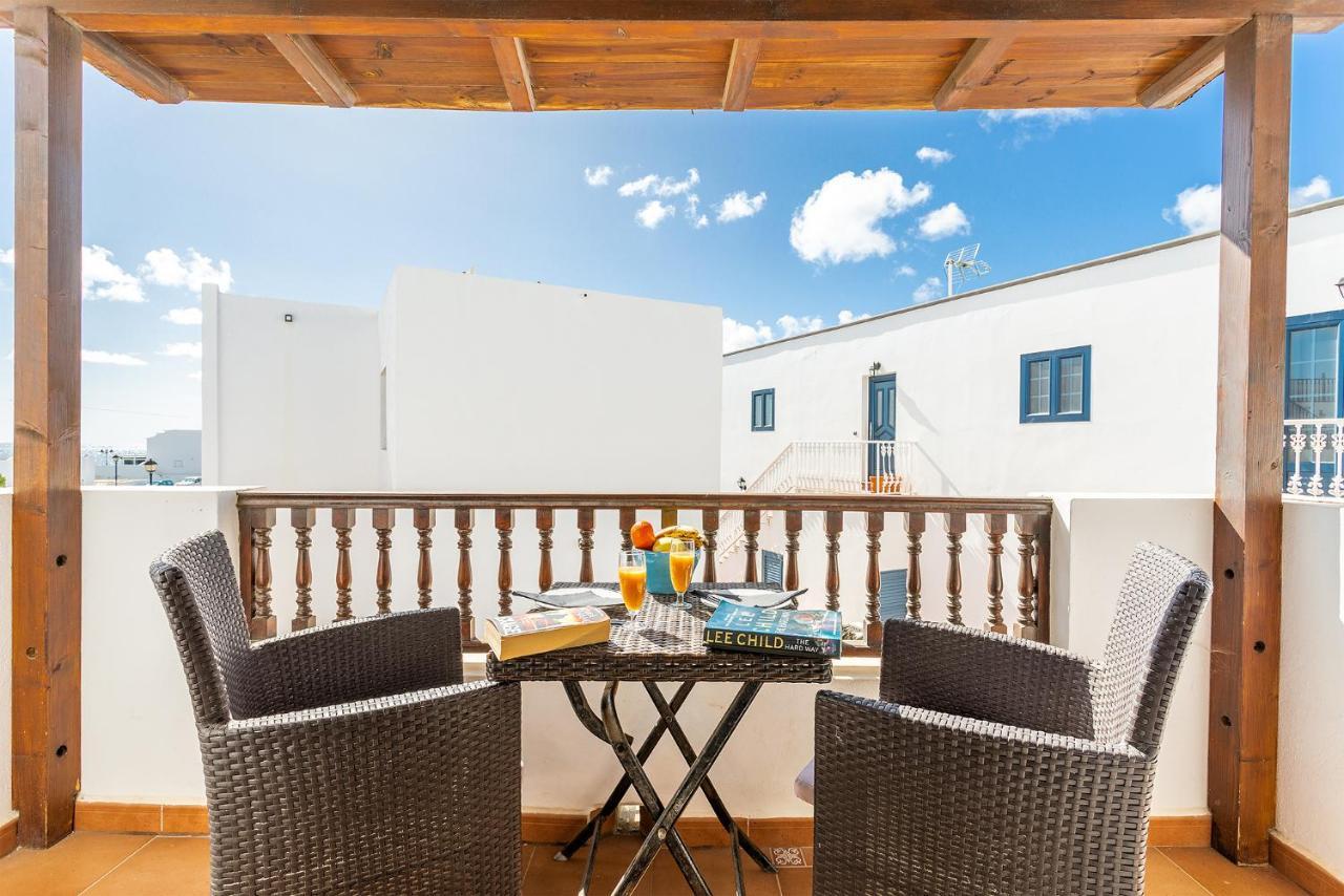 Casa Lili - Shared Pool - Close To Seafront Promenade - Sea Views From Upper Terrace Punta Mujeres Exterior photo